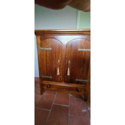 Houten bar kast (bieden)