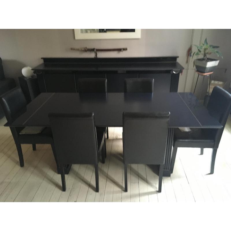 Eetkamer