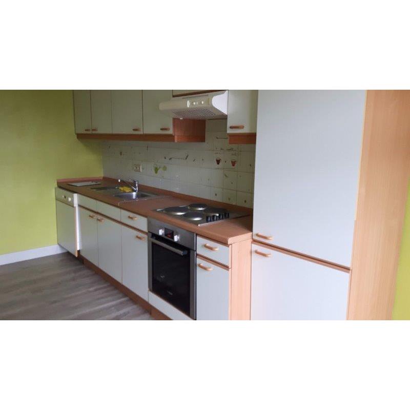 BERTRIX: Opbrengstpand met 1 appartement en 1 triplex – VAS1346