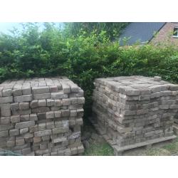 Gratis betonklinkers ca. 100m2