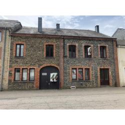 HERBEUMONT: Geheel van 2 woningen, te renoveren – VAS1405