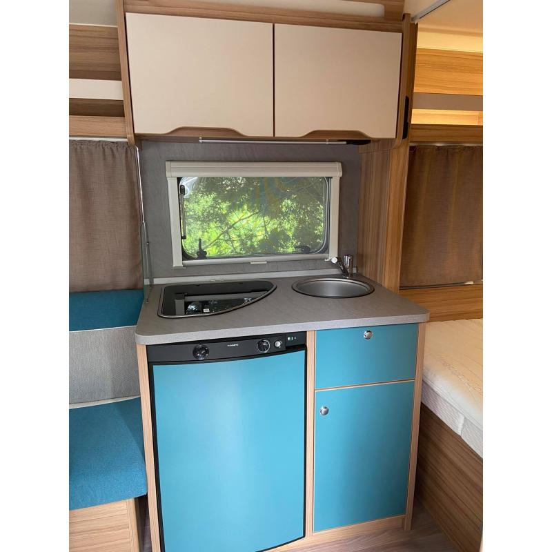 Caravan Weinsberg CaraTwo 2018 met mover en voortent