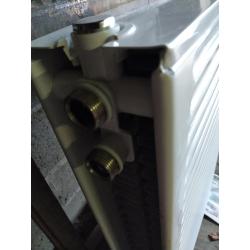 Radiator met thermostatische kraan