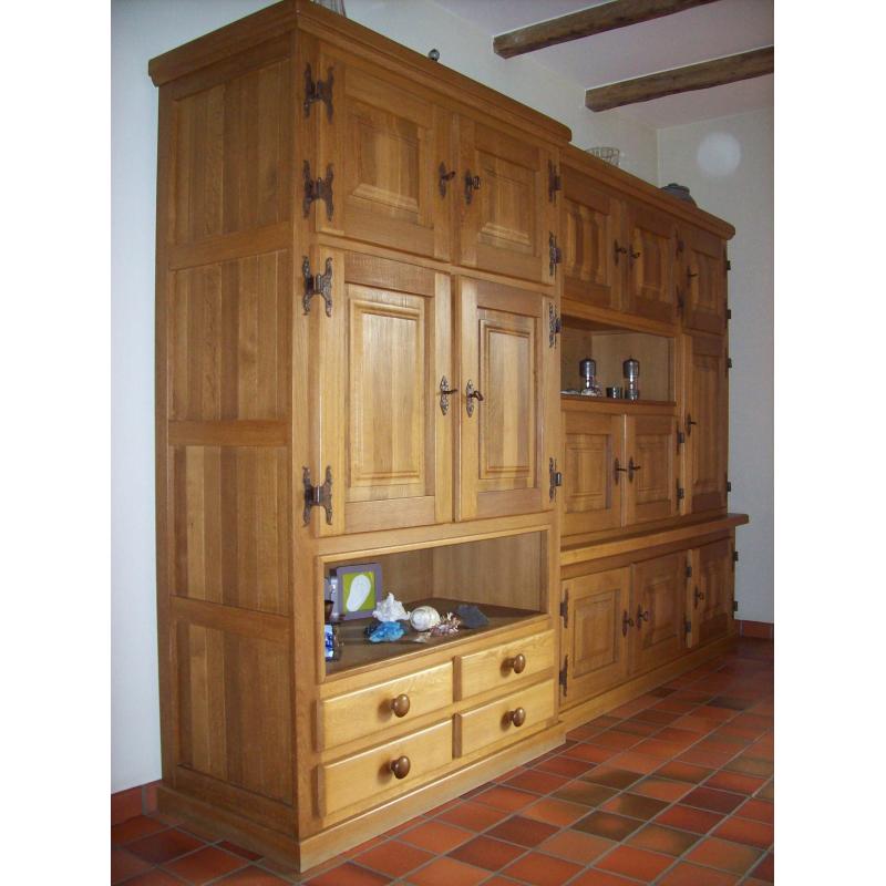 Eiken wandkast