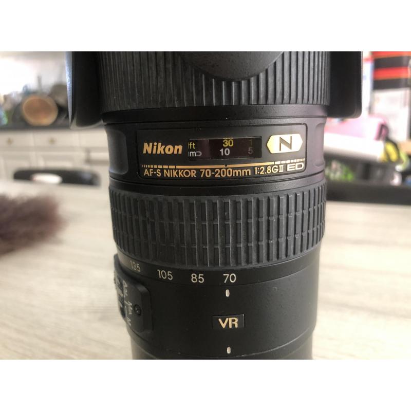 AF-S NIKKOR 70-200 1.2,8 GII ED VR