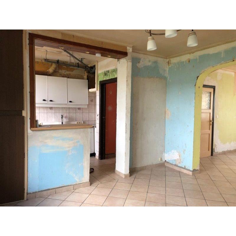 ANDENNE: Te renoveren hoekwoning – VAS1393
