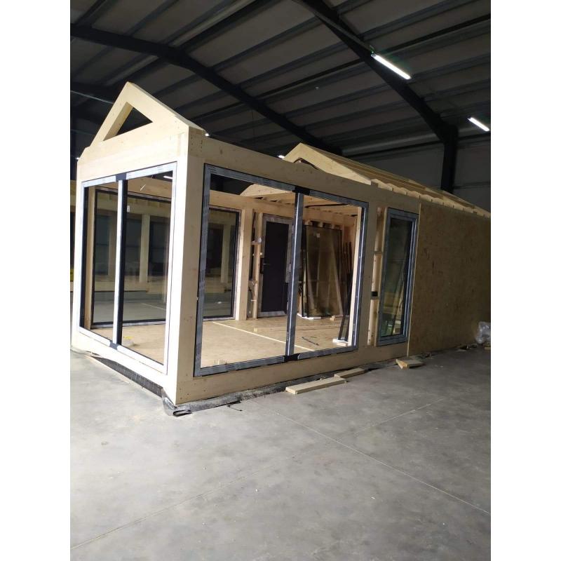 Tuinhuisje