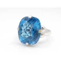 Veiling van een Clyde Dunier 10kt witgouden ring met topaas