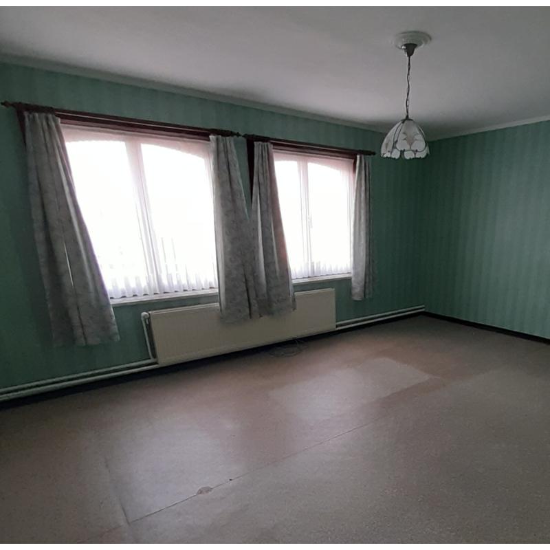 Huis met handelsruimte