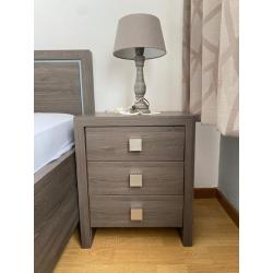 Complete slaapkamer te koop