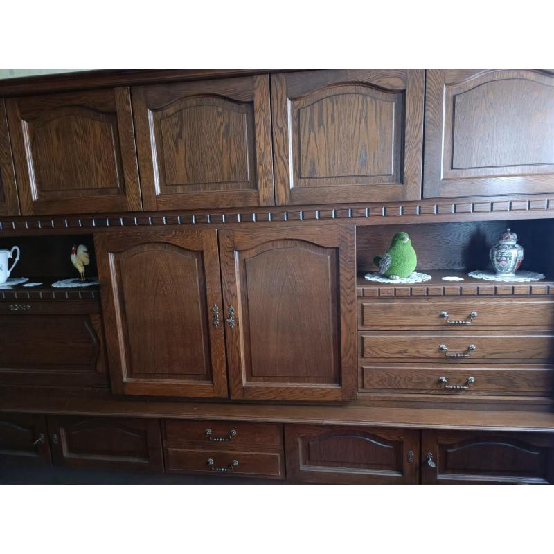 Grote wandkast