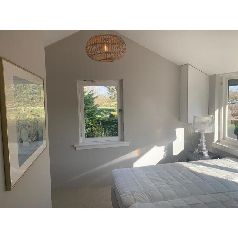 Te huur, vrijstaande, mooie en luxueuze villa in Zeeland in Cadzand-Bad, 2 – 7 personen. 5 minuten lopen van het strand.