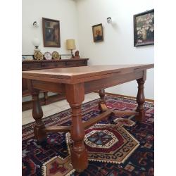 Eikenhouten flespoottafel met 2 uittrekbare bladen