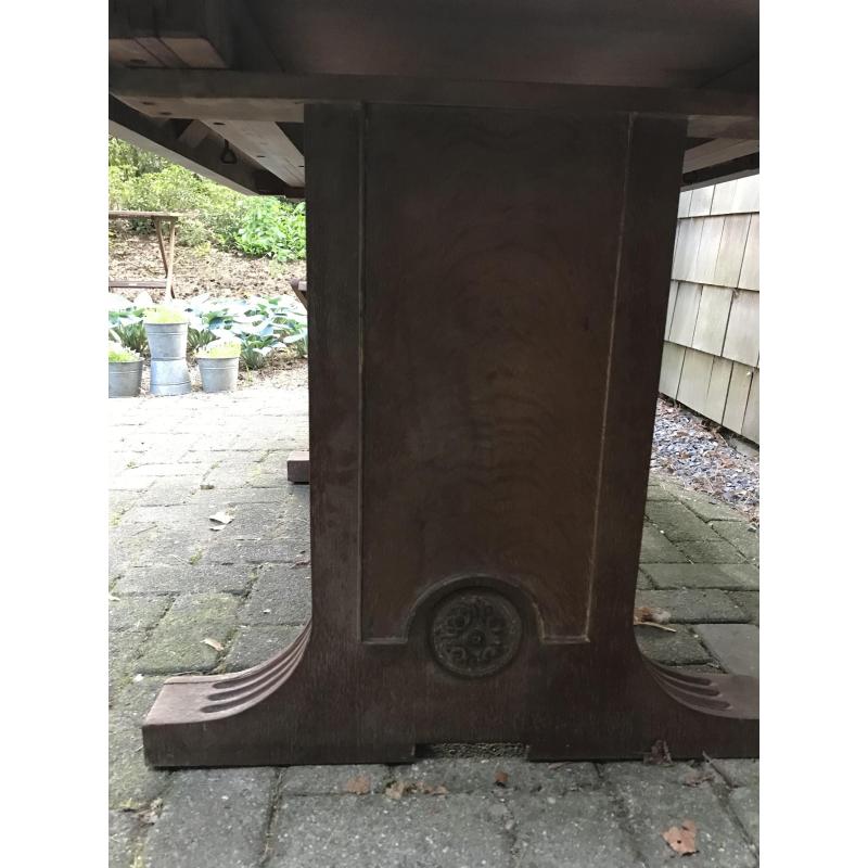 Mooie tafel met blad met inlegwerk