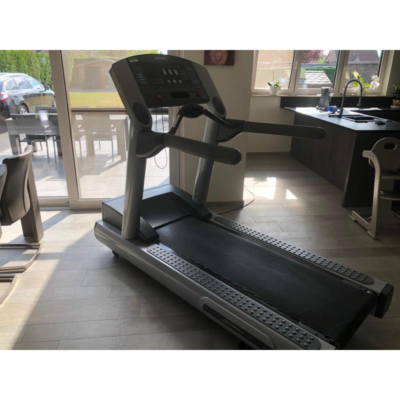 Life fitness 95TI loopband