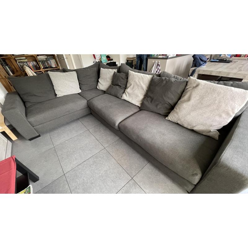 Wegens verhuis - grote, gezellige hoeksofa