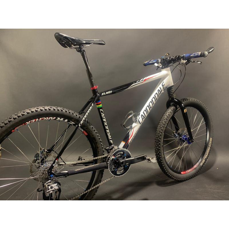 PUNTGAVE CUSTOM BUILT CANNONDALE FLASH HIMOD CARBON