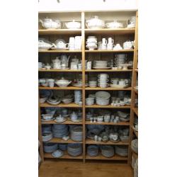 Blauw saks serviesgoed, servies saksisch blau Jager