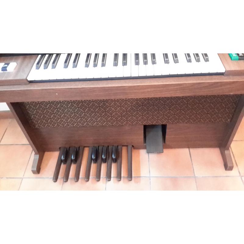 elec. orgel yamaho typ electone
