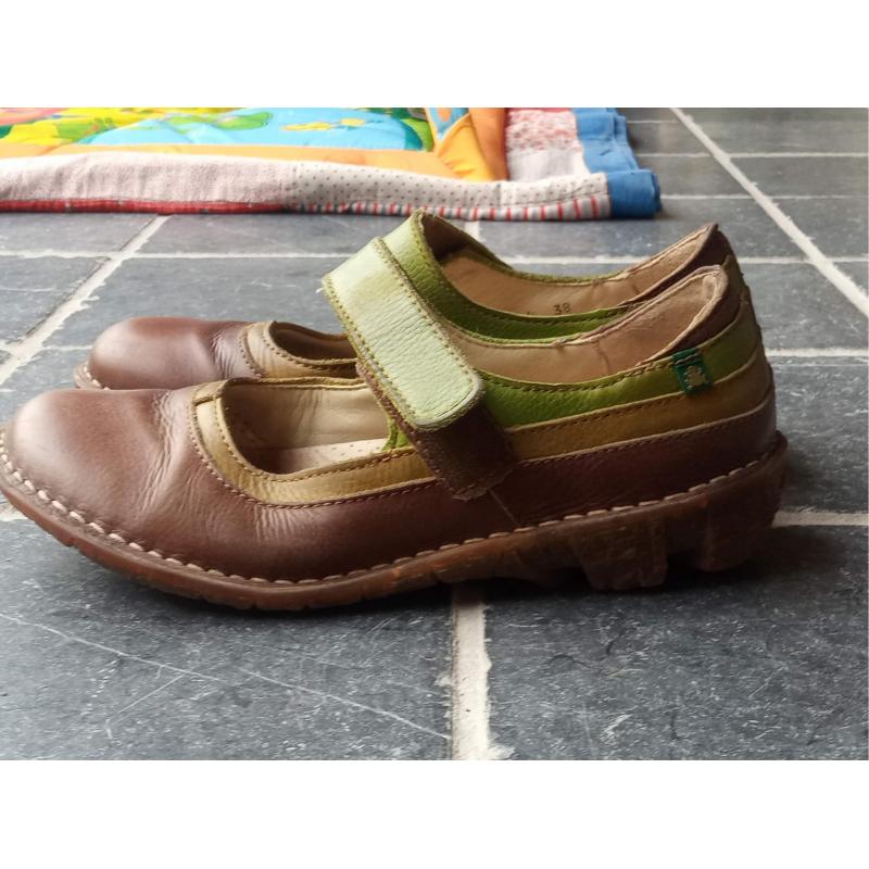 Schoenen El Naturalista maat 38 groen