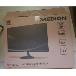 Medion game pc en scherm.