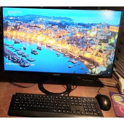 Medion game pc en scherm.
