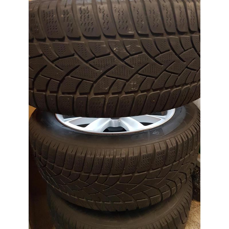 Originele BMW winter set velgen en banden.