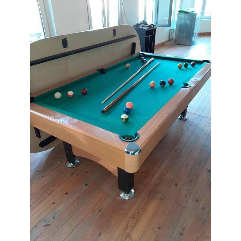 POOLBILJART/TAFEL