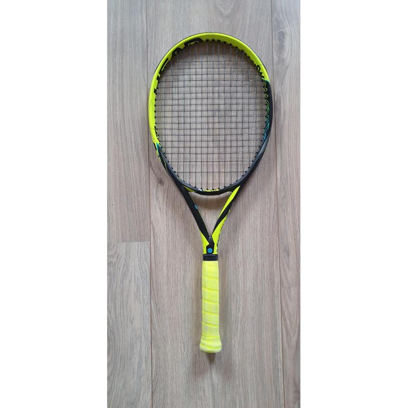 Head grephene Extreme MP tennis racket