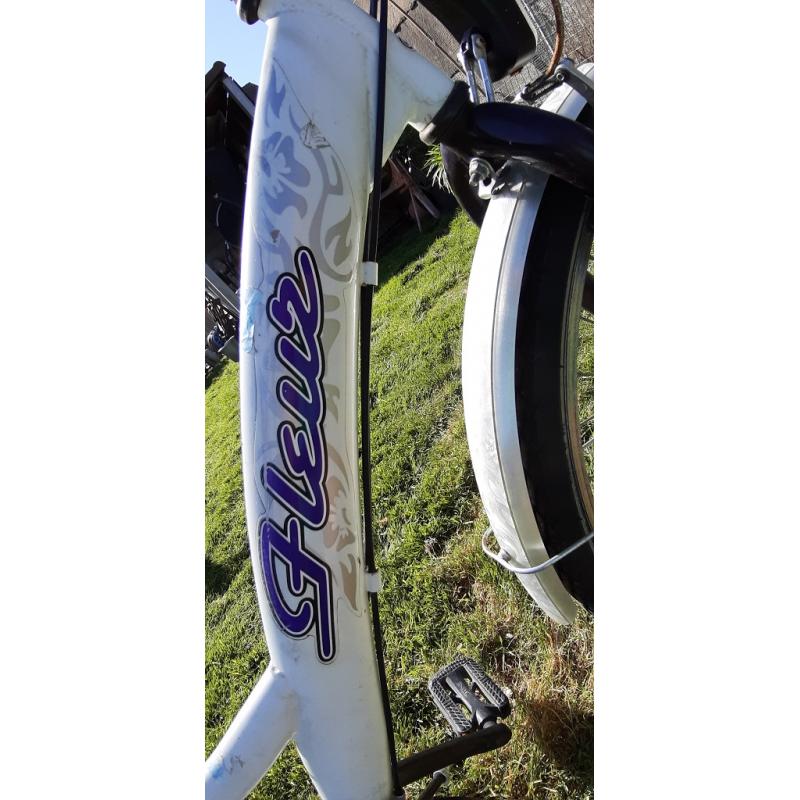 Meisjesfiets 24 inch