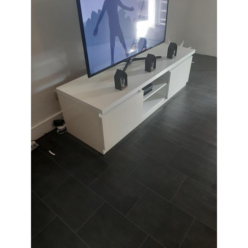 Tv kast wit