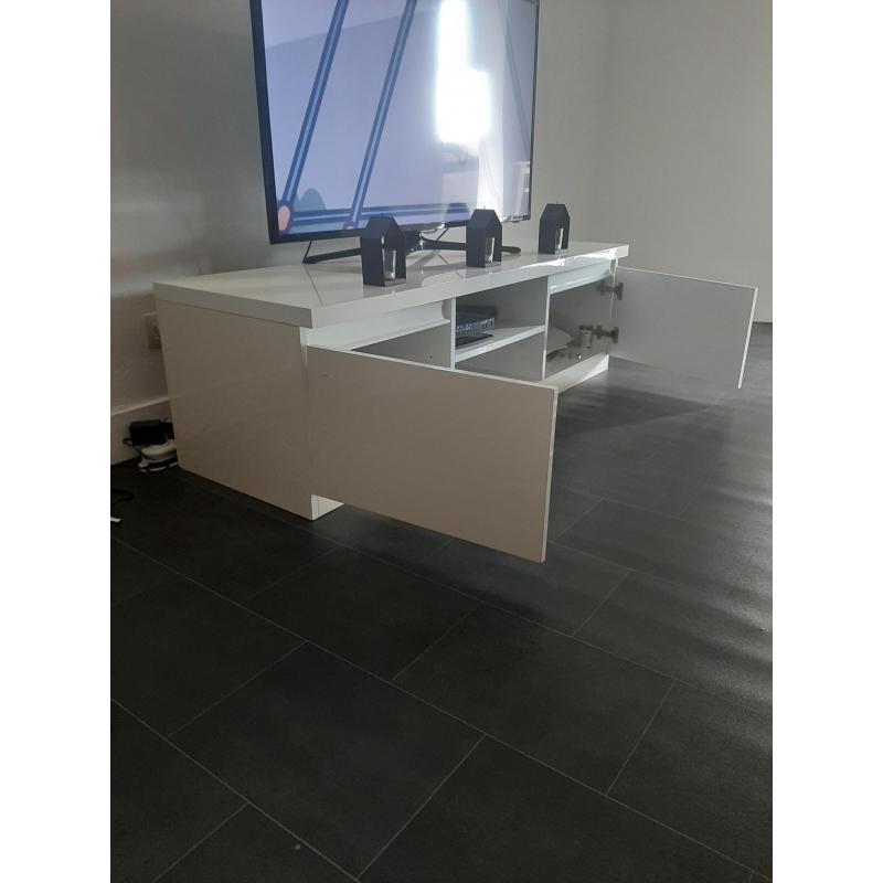 Tv kast wit