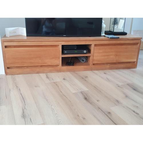 TV meubel te koop in teakhout