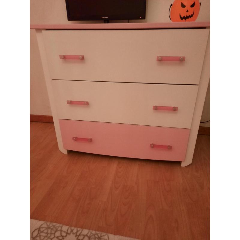 Compleet slaapkamer met accessoires! 