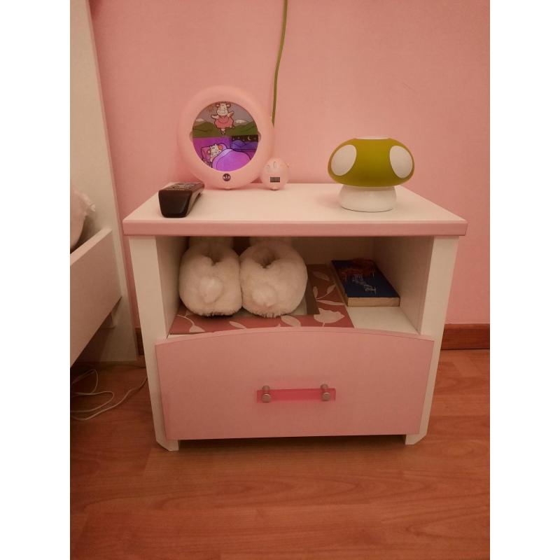Compleet slaapkamer met accessoires! 