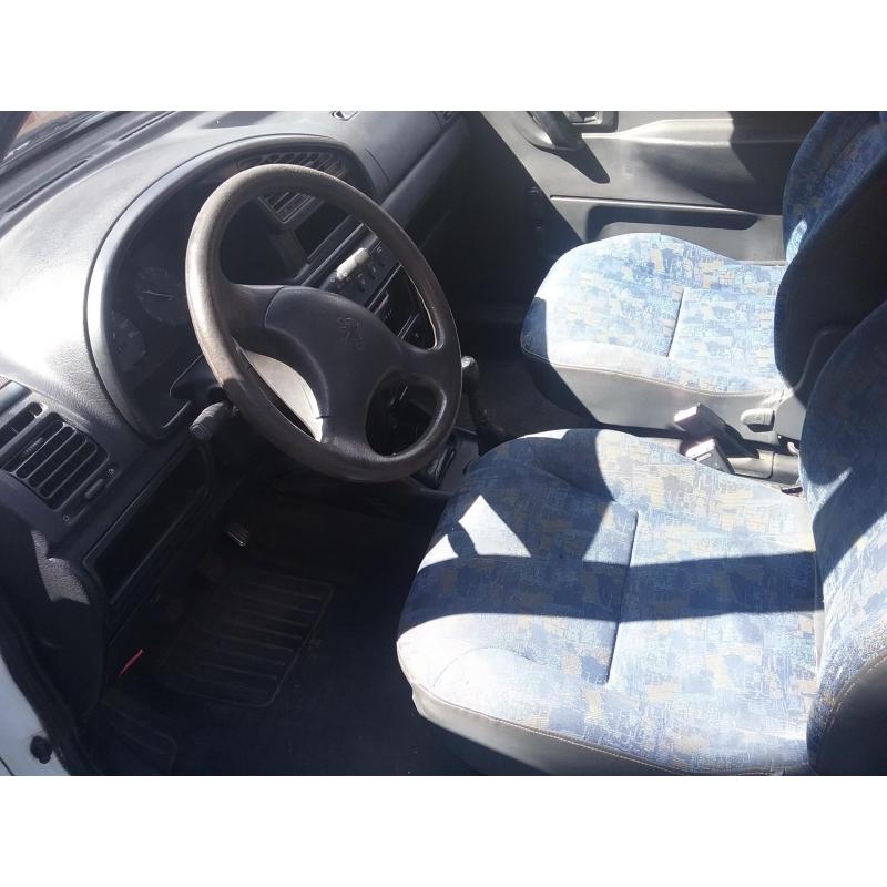 Peugeot partner lichte vracht