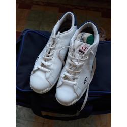 2 Bowlingballen, draagtas en schoenen