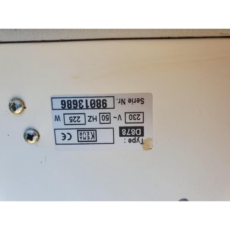 Novy dampkap, keramisch vuur Novy, spoeltafel van Franke