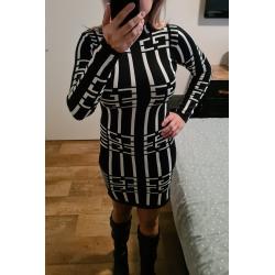 Nieuwe jurk maat s