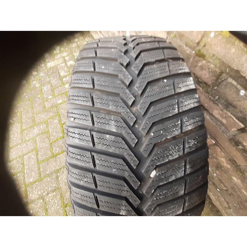 4 LM  Winterwielen Audi a3  16 inch