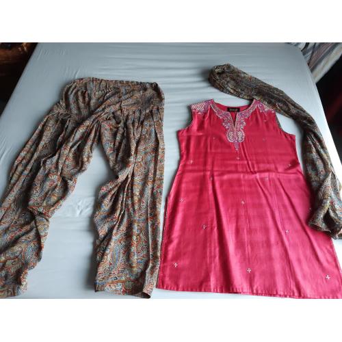 Indische outfit maatje 38-40