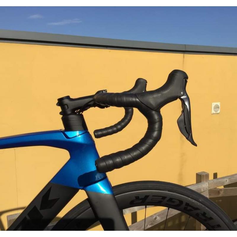 2020 Trek Madone SL 7 Disc Aero Road bike