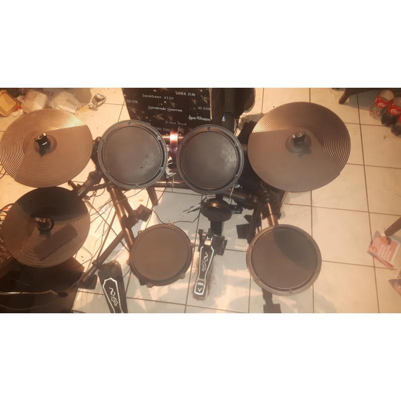 Medeli DD506 electronisch drumstel