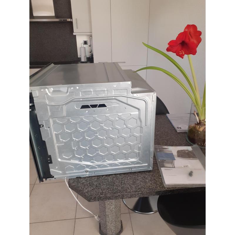 Te koop wegens aankoop micro-golf-oven