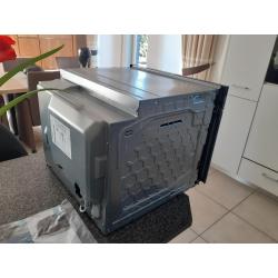 Te koop wegens aankoop micro-golf-oven
