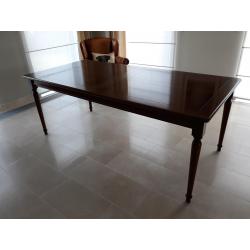 Tafel in massief kerselaar