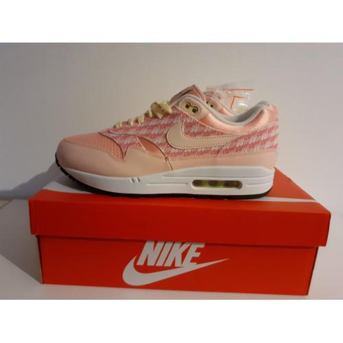 Nike Air Max 1 ' Strawberry Lemonade'