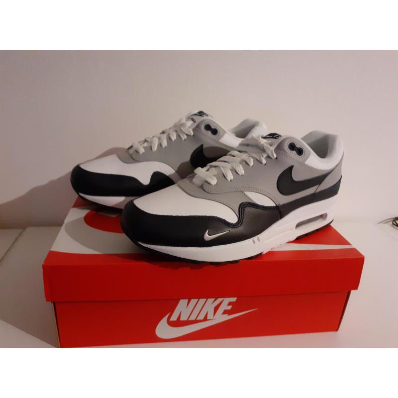 Nike Air Max 1 - LV8 'Obsedian'