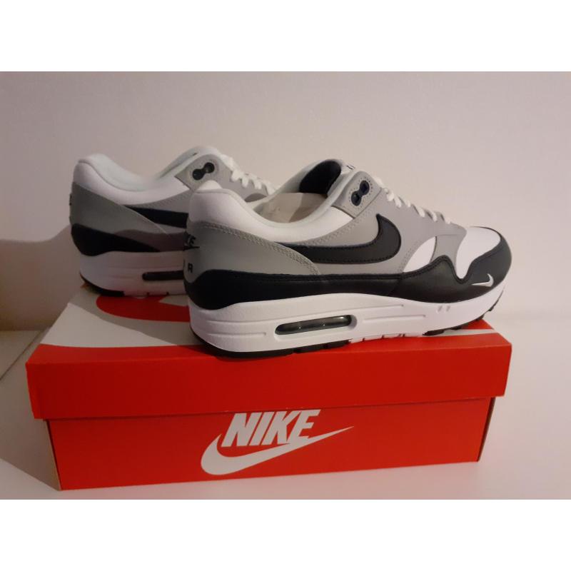 Nike Air Max 1 - LV8 'Obsedian'
