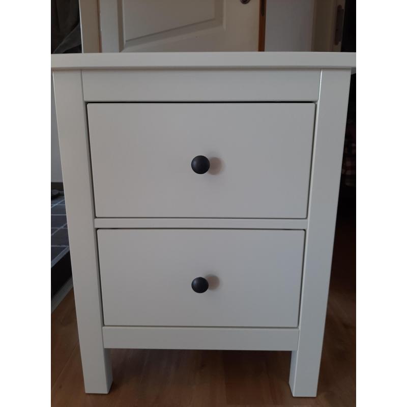 Ikea Hemnes nachttafel x2
